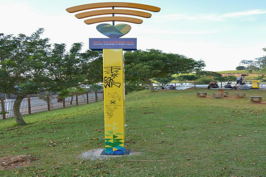 Pichações continuam em Santo André e Parque da Juventude é alvo de vandalismo
