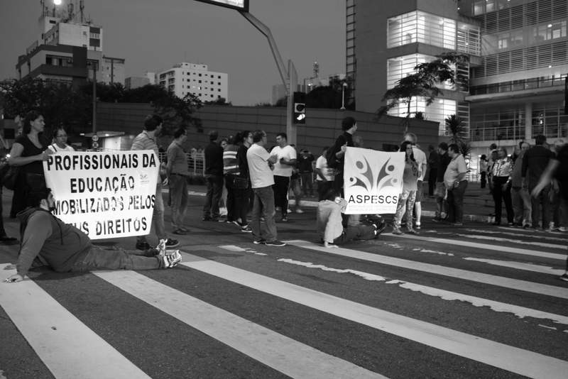 Professores de S.Caetano criticam desconto devido à greve de caminhoneiros