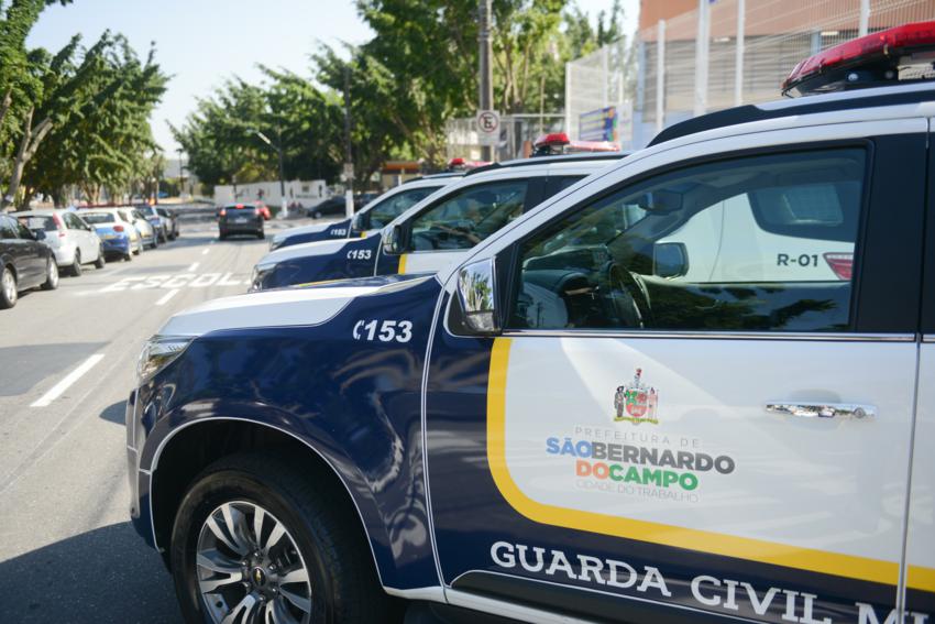 Casal de S.Bernardo é preso em flagrante de furto na rua Marechal Deodoro