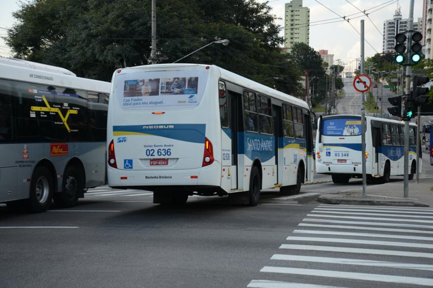 Concurso de S.Bernardo faz Prefeitura de Sto.André aumentar frota de ônibus