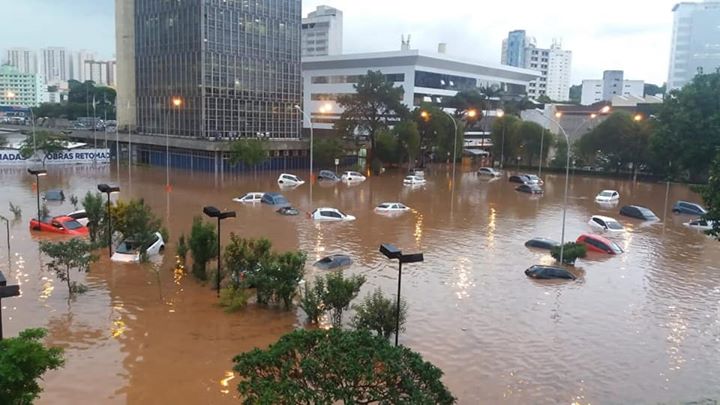 Duas pessoas morrem nas enchentes de São Bernardo nesta sexta
