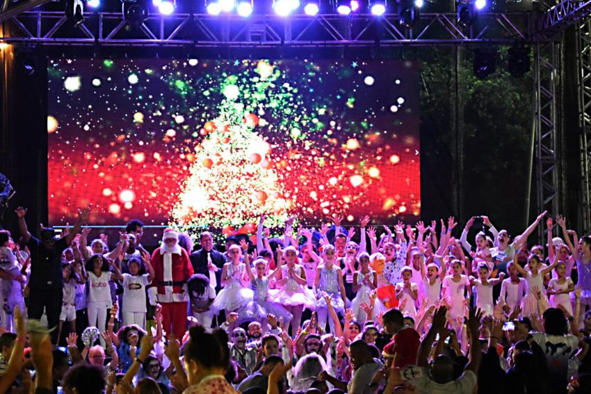Abertura do Natal Iluminado de Diadema contou com 6 mil pessoas