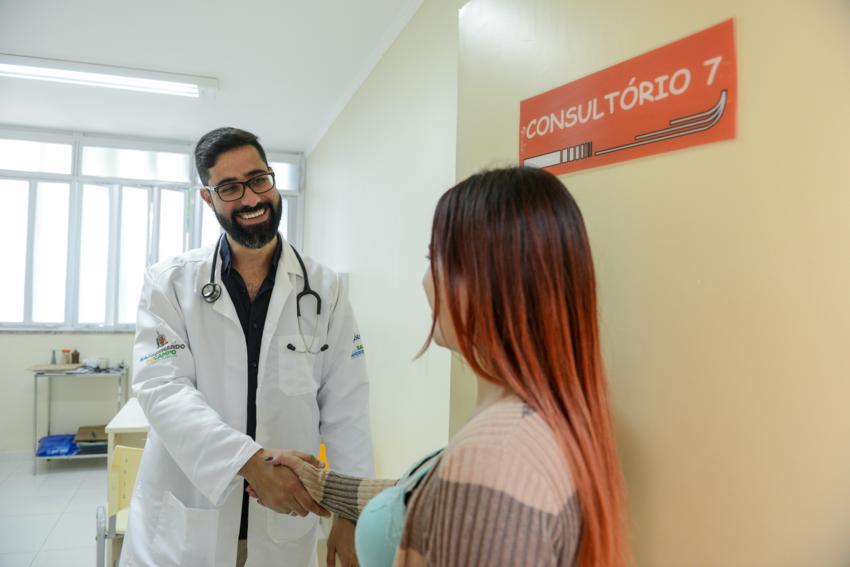 Prefeitura de S.Bernardo apresenta novos profissionais do Mais Médicos