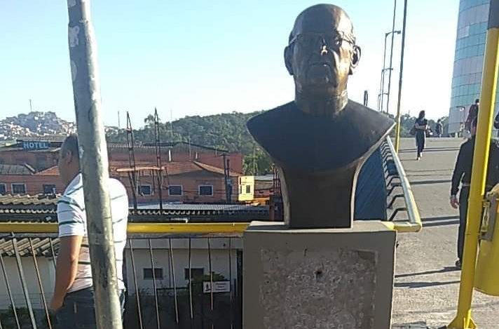Dois dias após inauguração de busto do Cônego Belisário, placa é furtada em Mauá