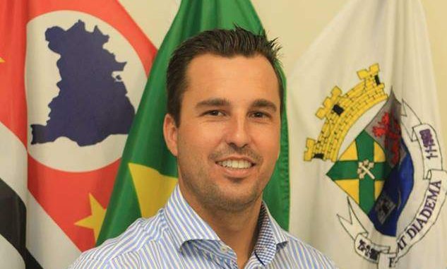 Câmara de Diadema aprova contas do prefeito Lauro Michels