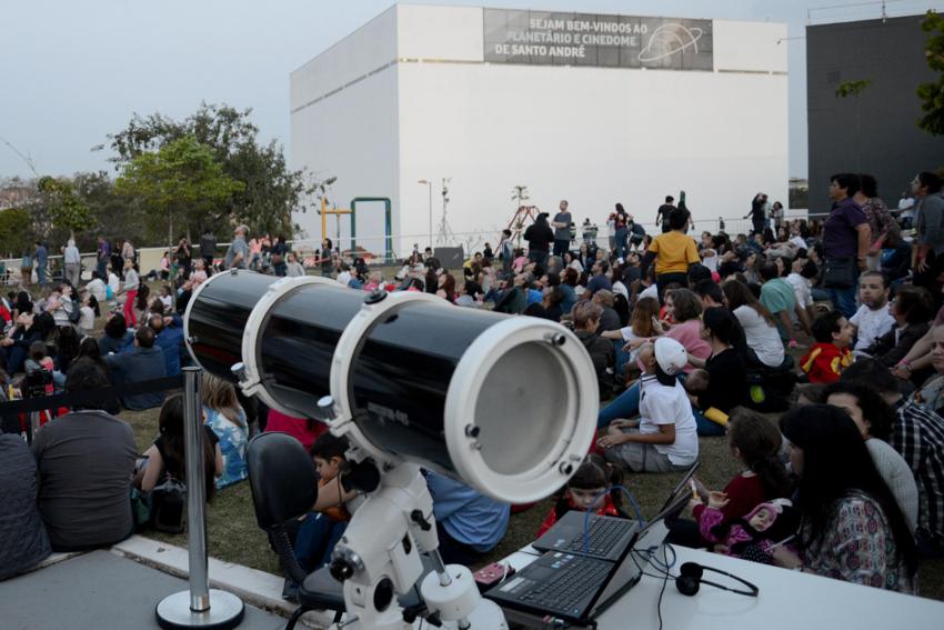 Planetário de Sto.André promove acampadentro para observação do eclipse lunar