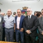 opositores