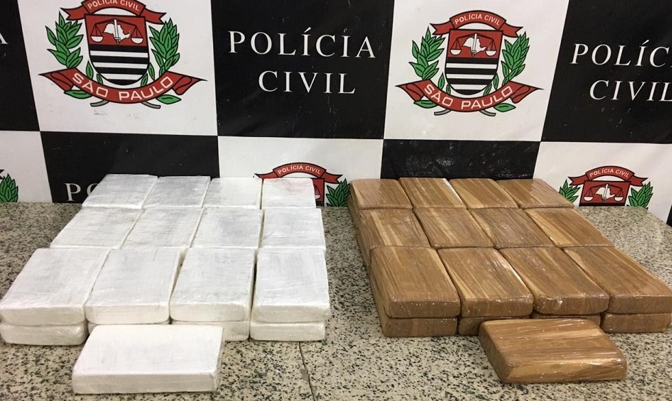 Casal é preso em São Bernardo com 50 tijolos de cocaína