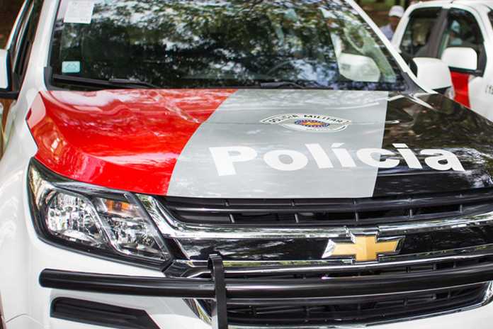 Funcionário da Mercedes e motorista da Júlio Simões são presos por furtar peças