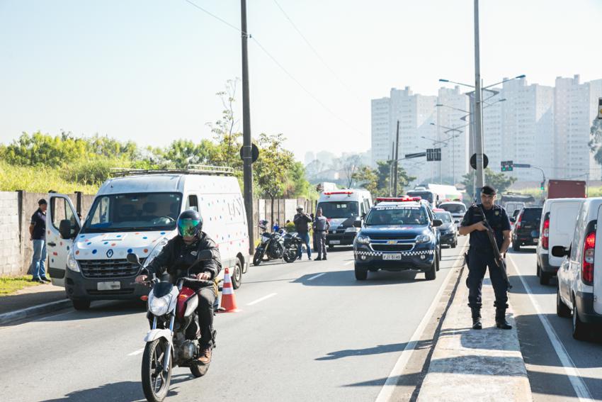 Ação da GCM e PM em S.Caetano aborda 196 pessoas e vistoria 126 veículos