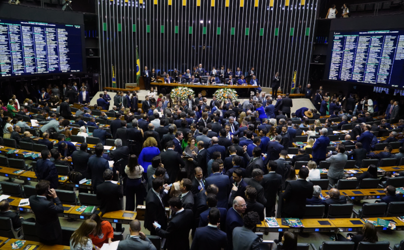 Câmara dos Deputados aprova mudanças nas regras eleitorais