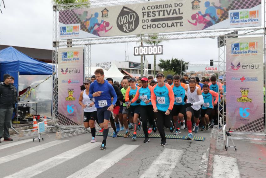 Mais de 900 atletas participam da 3ª Choco Run de Ribeirão Pires