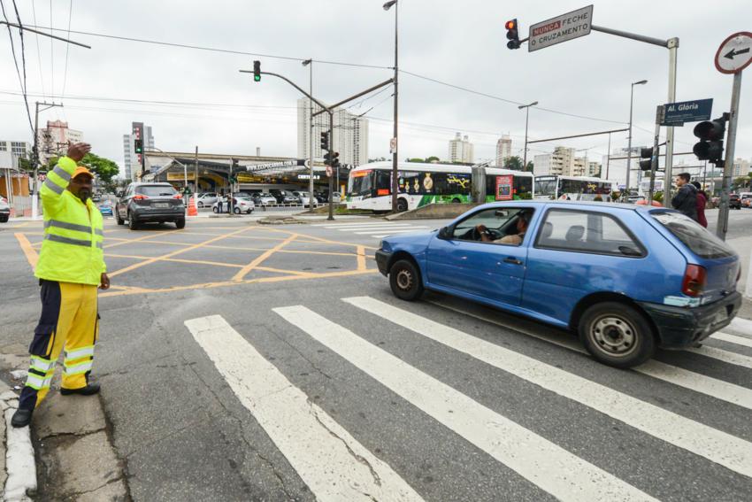 Prefeitura de São Bernardo libera tráfego de veículos na Alameda Glória