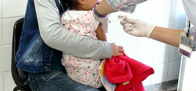 Doria apresenta plano para vacinar todas as crianças em 3 semanas