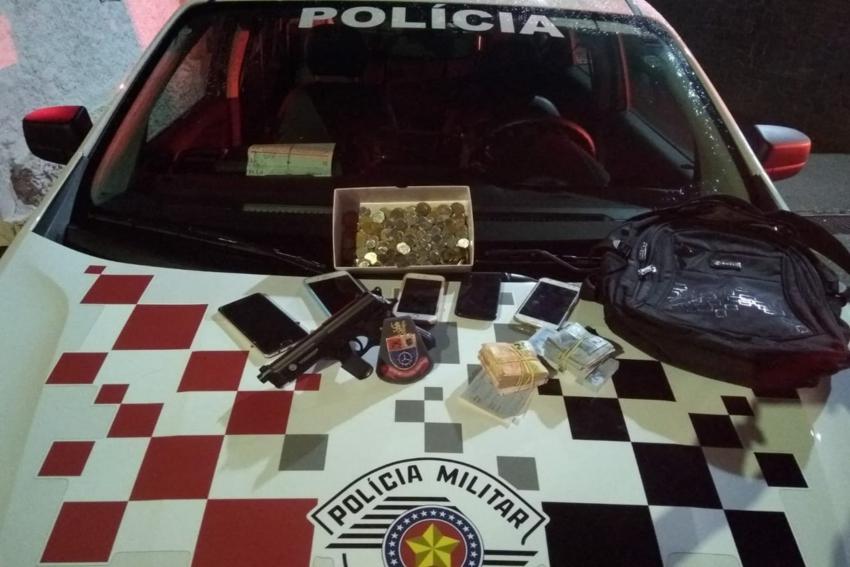 Ladrão rouba dinheiro, celulares e alianças em farmácia de S.Caetano e é preso