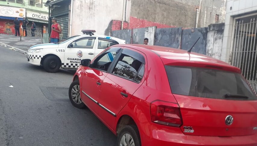 GCM de Diadema prende ladrão de motoristas de aplicativo na região