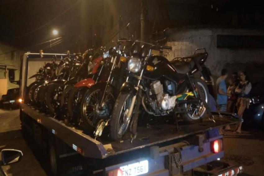 GCM de S.Bernardo apreende 10 motos e acaba com pancadão com mil pessoas