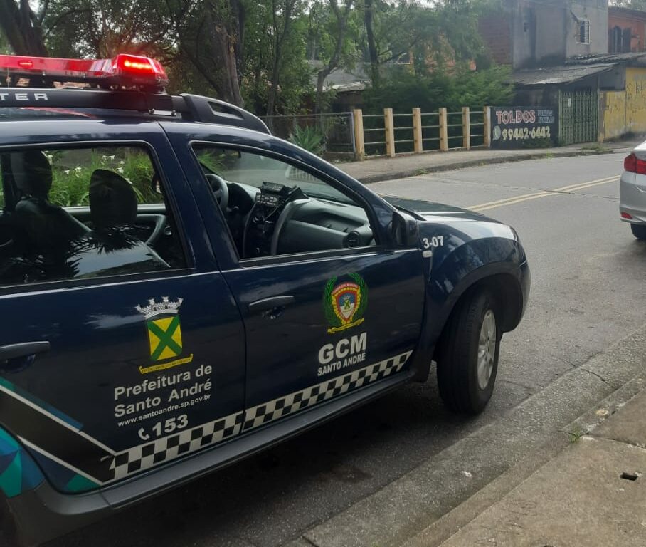 Após tiro em jovem, GCM de Santo André afasta dois guardas