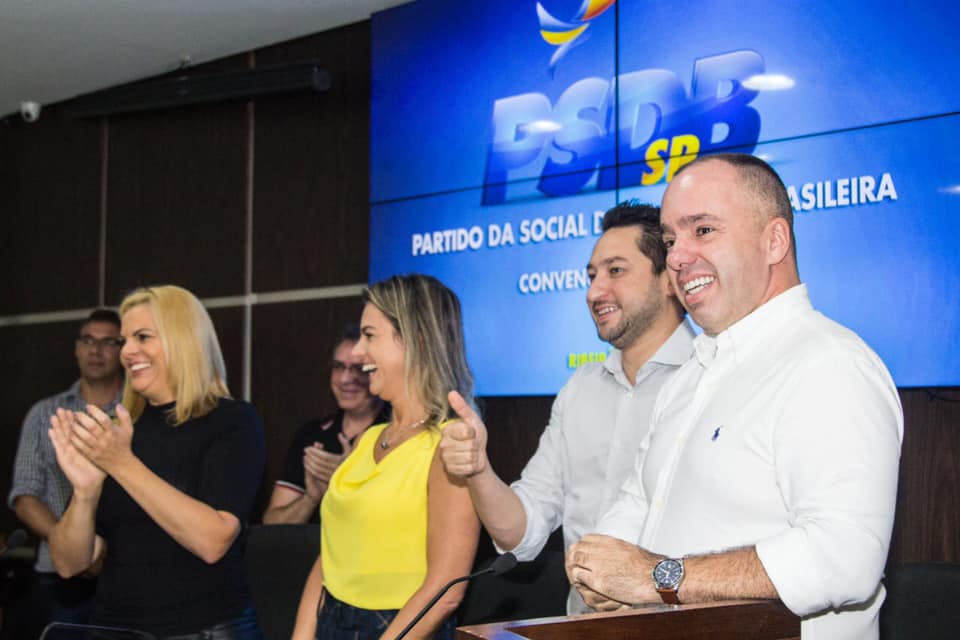 Prefeito Kiko, de Ribeirão Pires, anuncia que vai para o PSDB