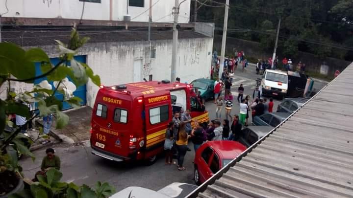 Acidente com caminhão de trio elétrico deixa crianças feridas em S.Bernardo