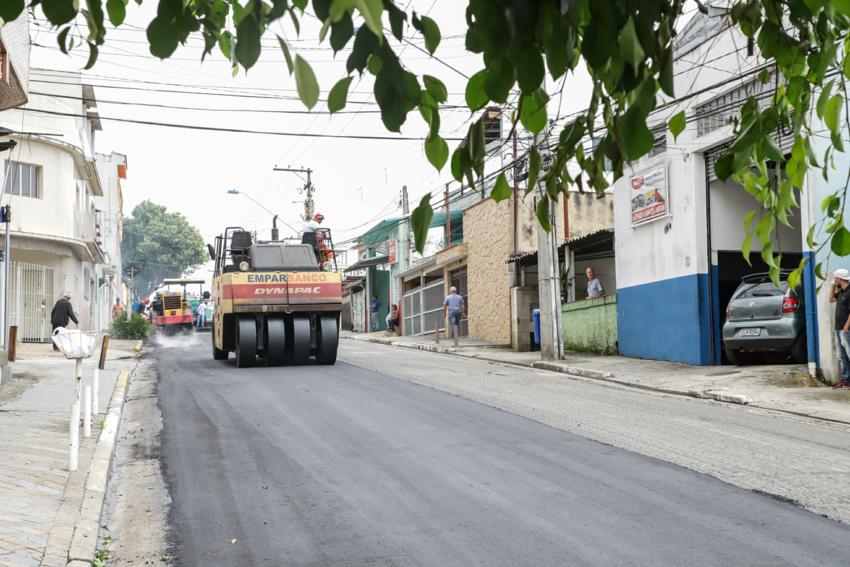 Mais de 215 mil m² de vias estão com novo asfalto em São Caetano