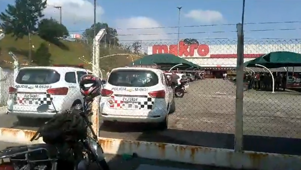 Dois morrem em tentativa de assalto a policial no Makro de S.Bernardo