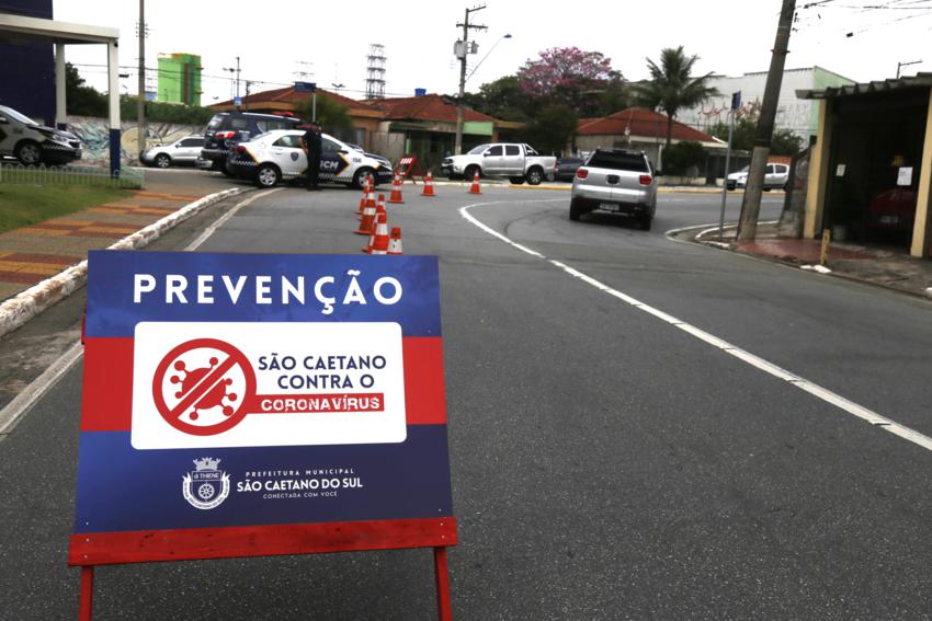 S.Caetano bloqueia entradas e saídas estratégicas da cidade no feriado de Páscoa