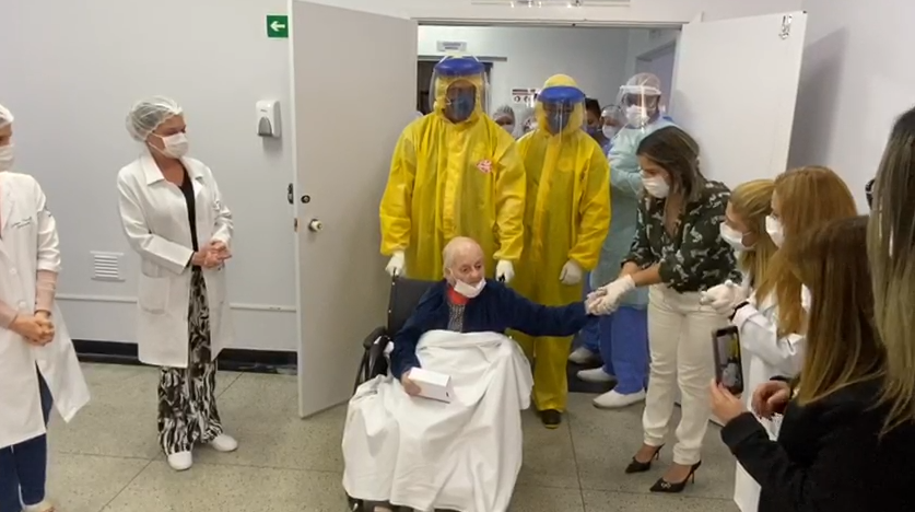 Em S.Caetano, idosa de 103 anos recebe alta após 15 dias internada com Covid-19