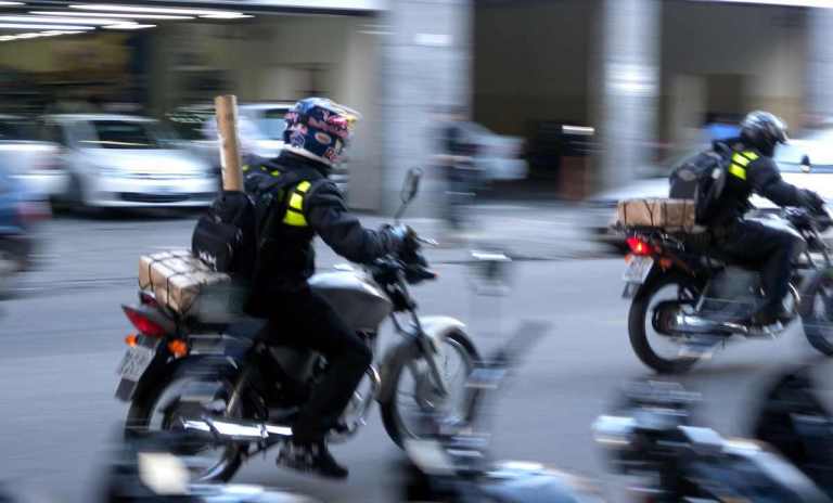 Doria lança programa para capacitar motofretistas e facilitar compra de motos