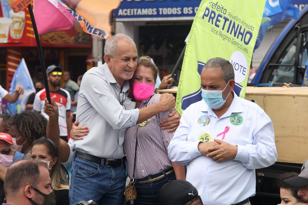 Com filho candidato a vereador pelo PSDB, Zé Dourado declara apoio a Pretinho