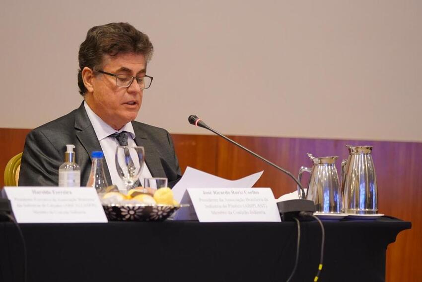 José Ricardo Roriz debate com ministro Paulo Guedes reformas estruturais   