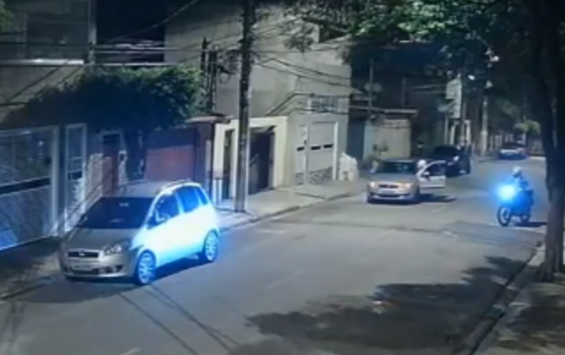 Ladrões disparam contra carro de ‘Uber’ que tentou fugir de assalto em Diadema