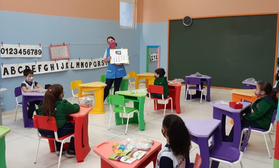 Com 80% de pais favoráveis, São Caetano retoma aulas presenciais