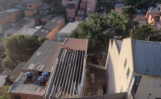 Porteiro morre ao cair de barranco em São Bernardo