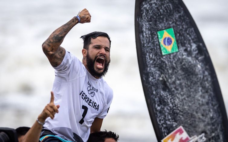 Brasil ganha ouro no surfe e bronze na natação, Veja resumão de Toquio