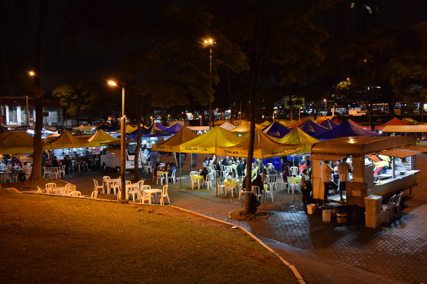 Feira noturna da Praça da Moça volta ao seu horário normal