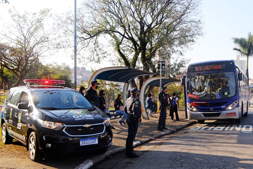 GCM de Santo André prende ladrões que roubavam em pontos de ônibus