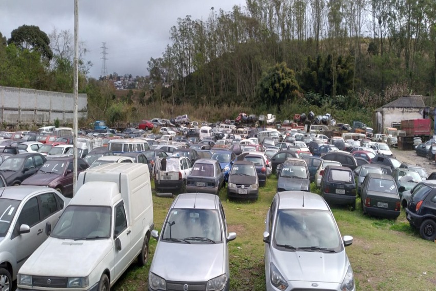Ribeirão Pires promove leilão virtual com mais de 400 veículos