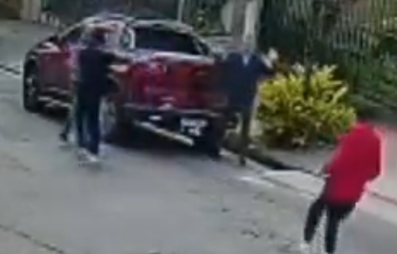 Empresário é roubado e ameaçado em Santo André; Veja vídeo