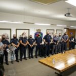 PMs e GCMs são homenageados na prefeitura