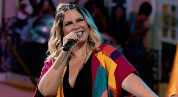 Novo álbum de Marília Mendonça emplaca todas as músicas no Top 50 Brasil do Spotify