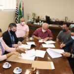 contrato assinado com a caixa