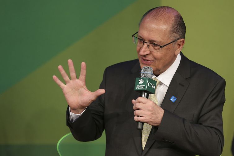 Geraldo Alckmin anuncia saída do PSDB: ‘Tempo de mudança’