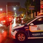 viaturas da GCM durante operação
