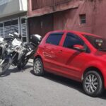 carro vermelho