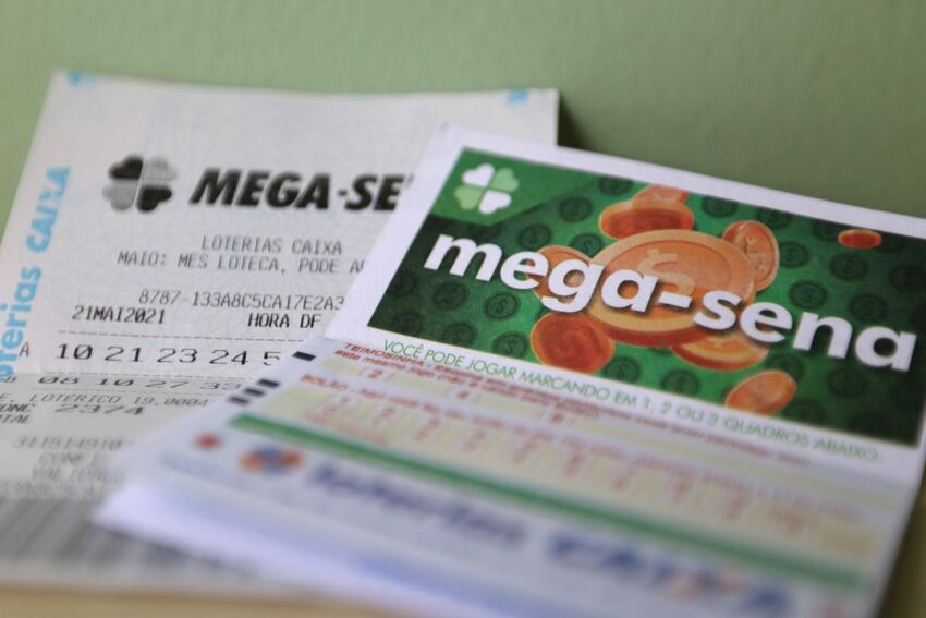 Mega-Sena acumula e pagará R$ 52 milhões no dia 15