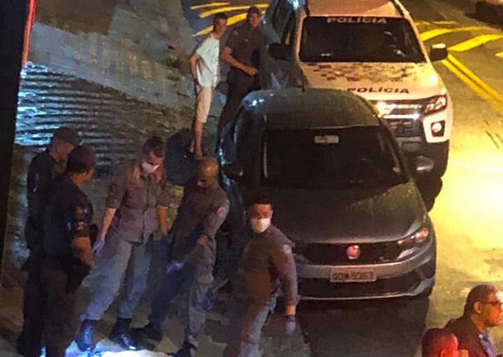 PM à paisana mata bandido após flagrar roubo de carro em São Bernardo