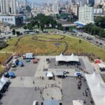 fila de mulheres no feirão de empregos