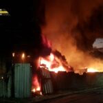 incêndio em depósito de pneus