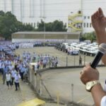 Cidão do Sindicato durante assembleia na GM